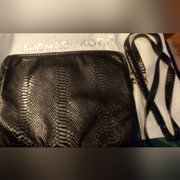 Michael Kors tablet bag - Picture 4 of 4